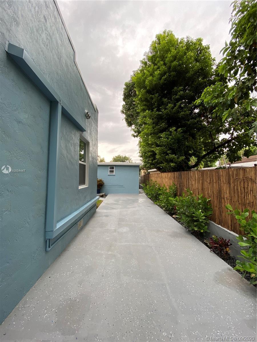 See details / 1780 sq. ft. $ 2021-02-01 0 Photo