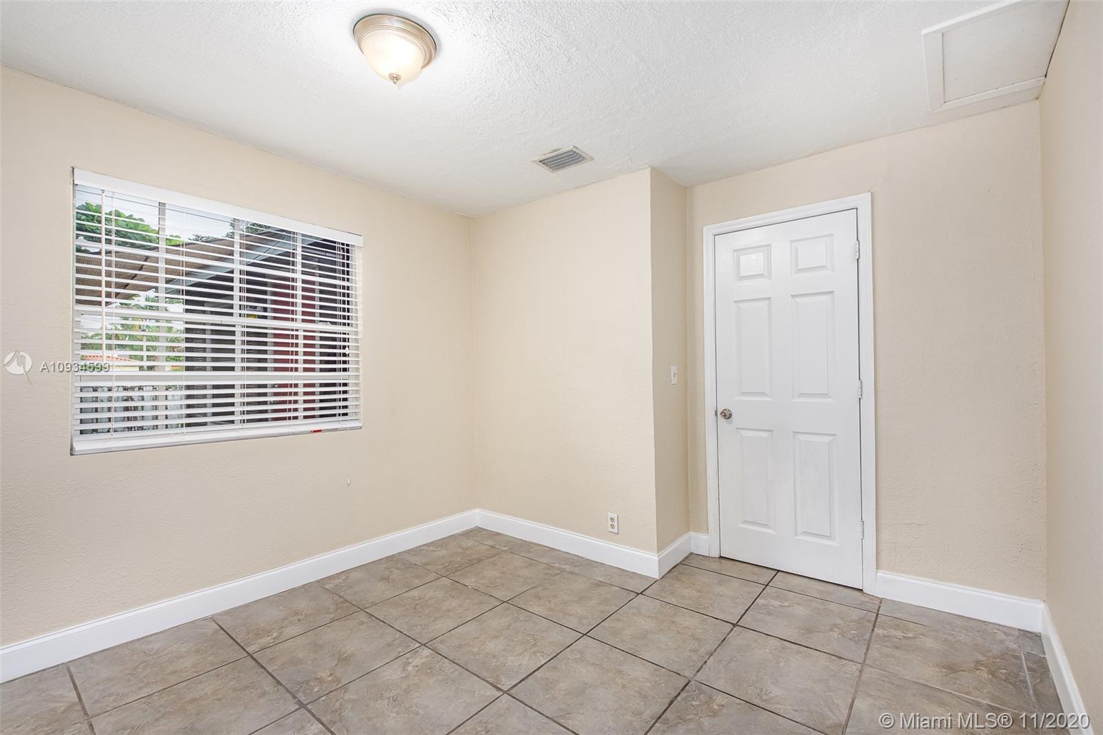 See details / 0 sq. ft. $ 2020-11-02 0 Photo