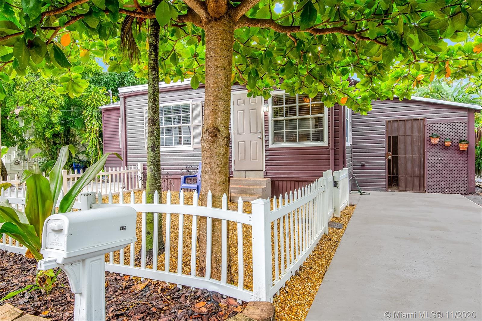 See details / 0 sq. ft. $ 2020-11-02 0 Photo