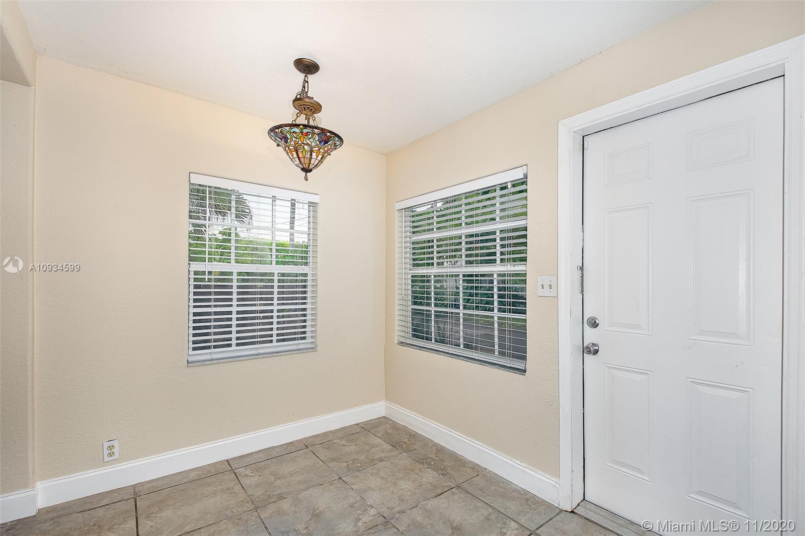 See details / 0 sq. ft. $ 2020-11-02 0 Photo