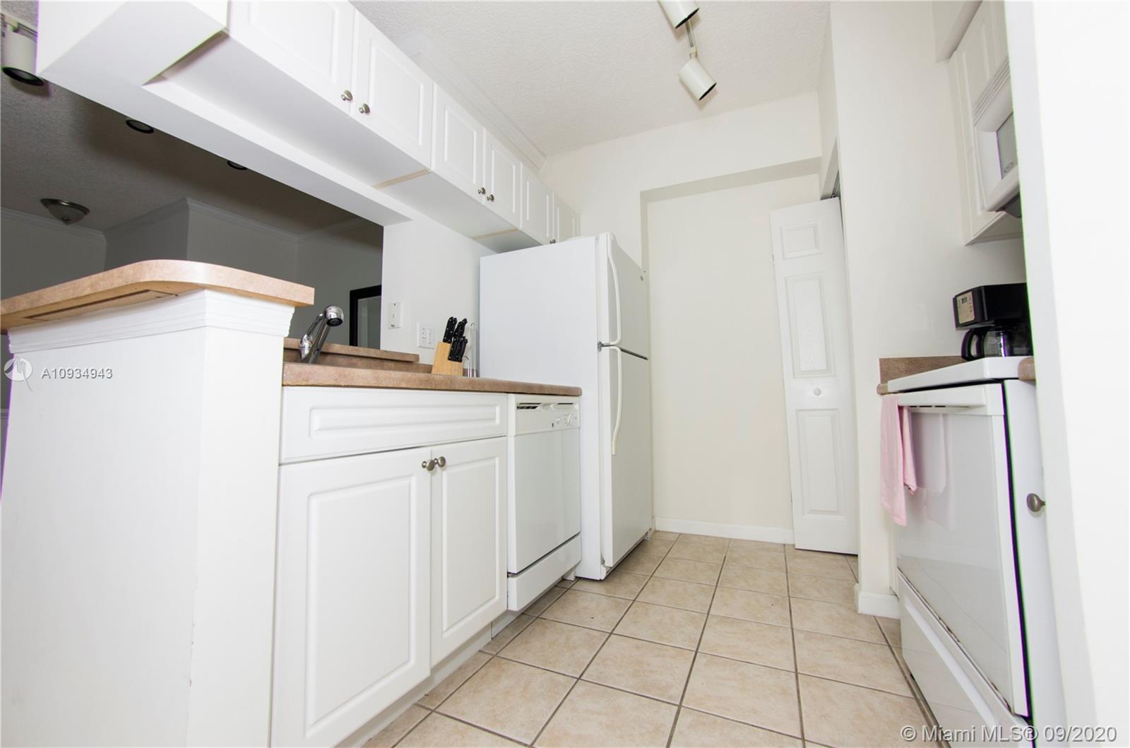 Photo of 17150 Bay Rd #2815, Sunny Isles Beach, Florida, 33160 -
