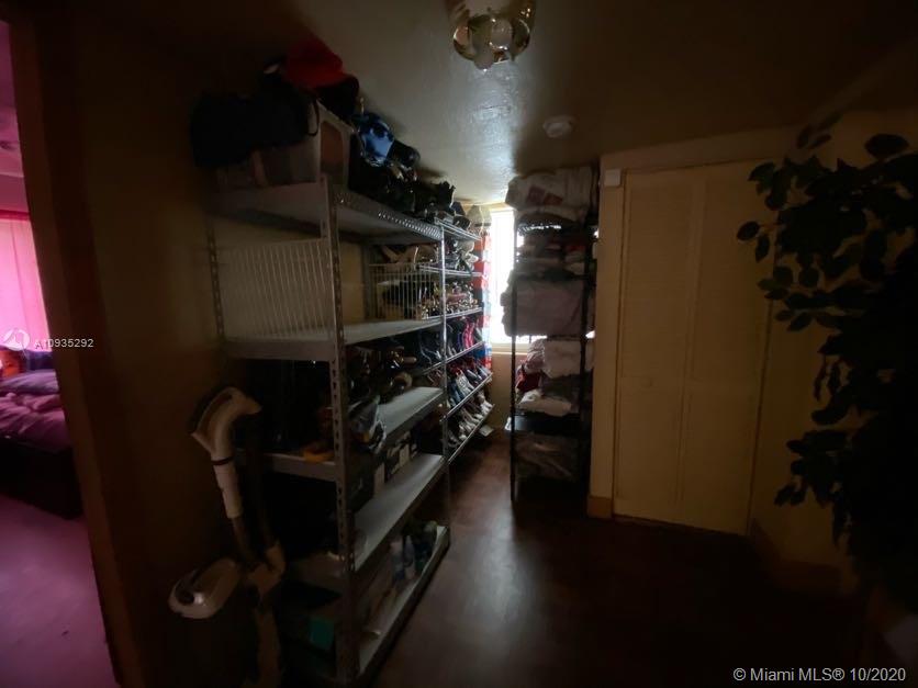 See details / 1584 sq. ft. $ 2020-11-11 0 Photo