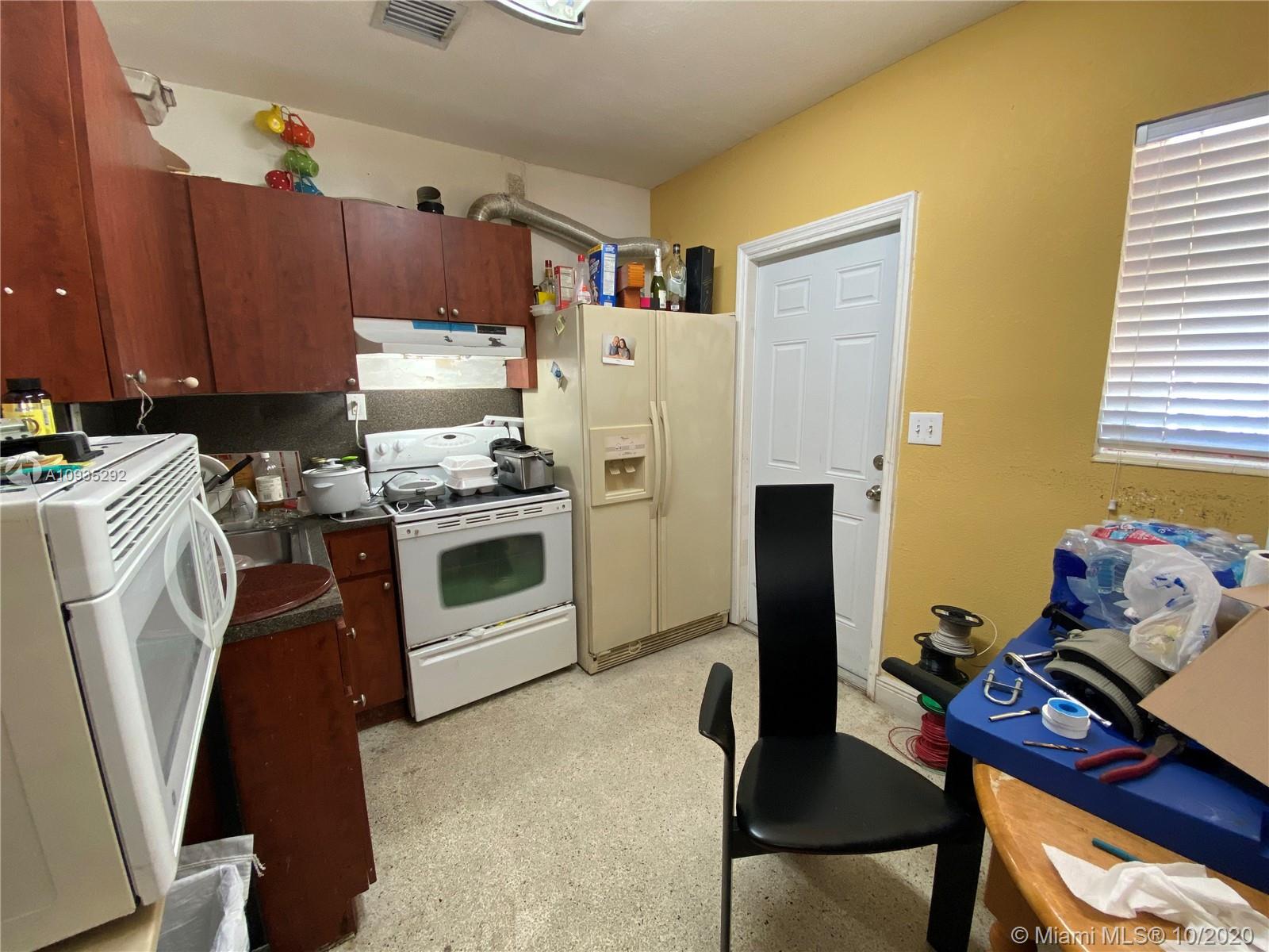 See details / 1584 sq. ft. $ 2020-11-11 0 Photo
