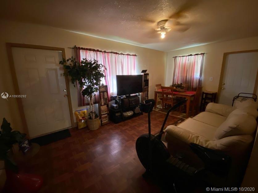 See details / 1584 sq. ft. $ 2020-11-11 0 Photo