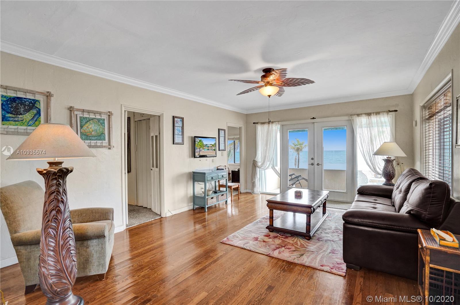 See details / 0 sq. ft. $ 2020-10-04 0 Photo