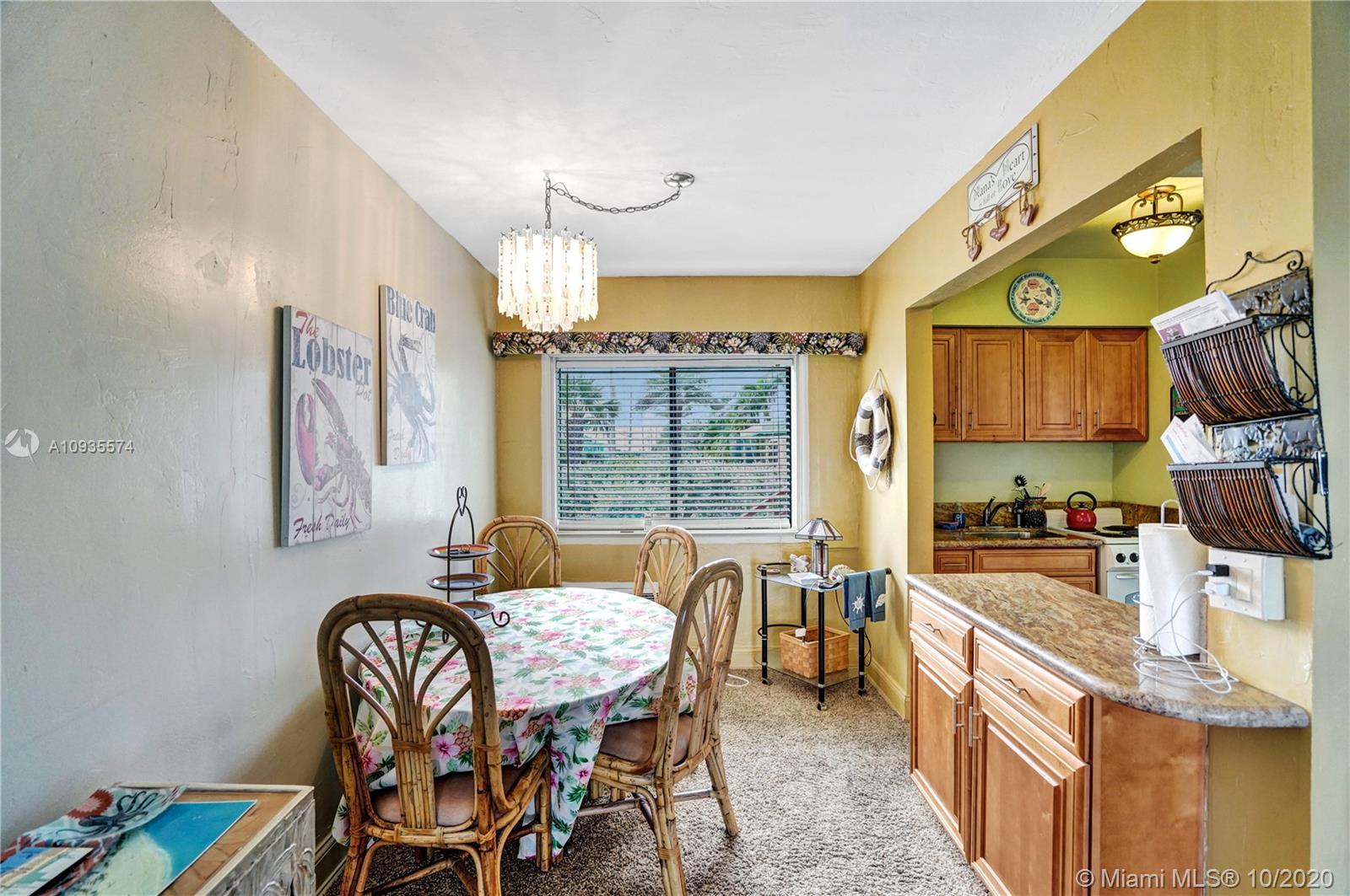 See details / 0 sq. ft. $ 2020-10-04 0 Photo