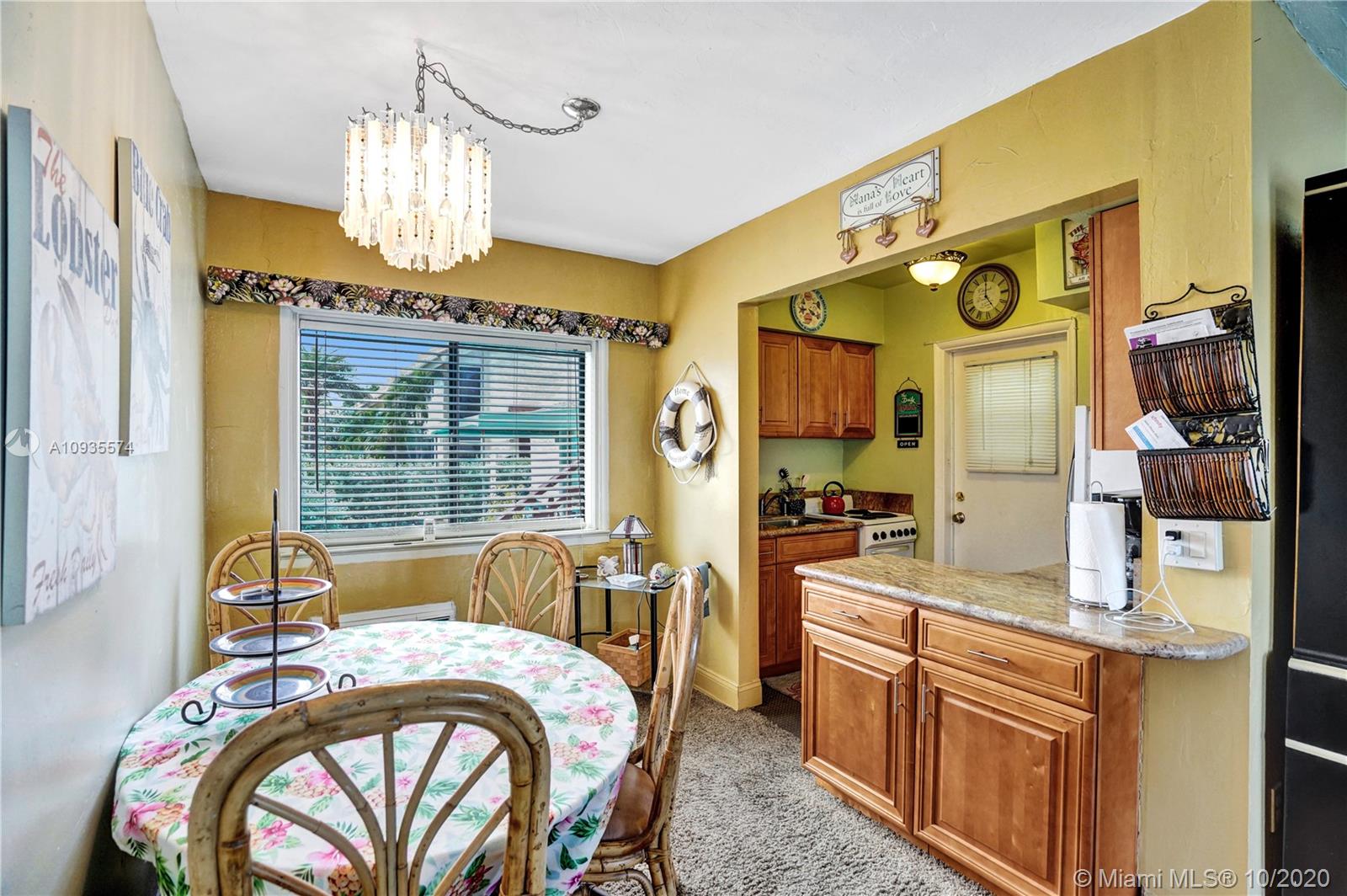 See details / 0 sq. ft. $ 2020-10-04 0 Photo