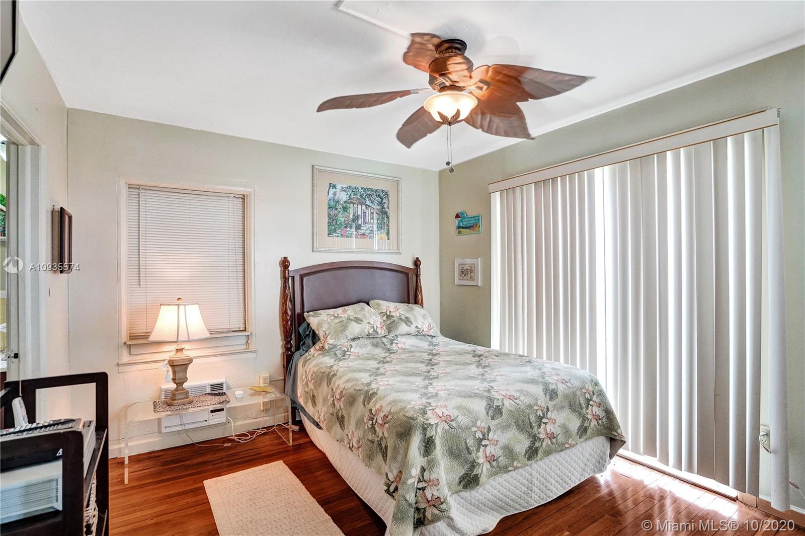 See details / 0 sq. ft. $ 2020-10-04 0 Photo