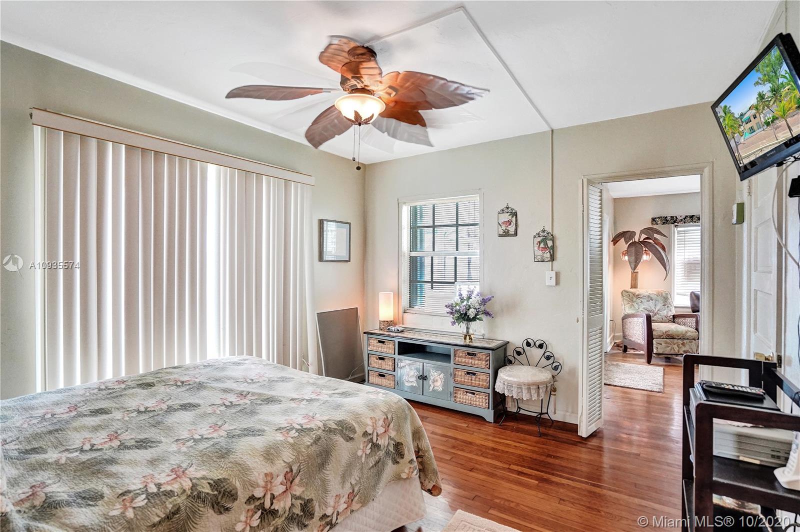 See details / 0 sq. ft. $ 2020-10-04 0 Photo