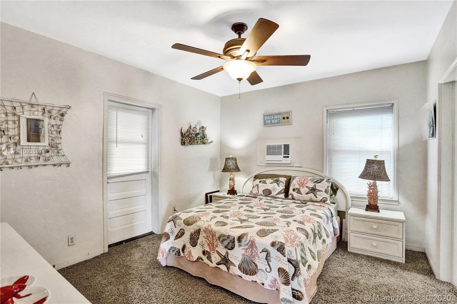 See details / 0 sq. ft. $ 2020-10-04 0 Photo