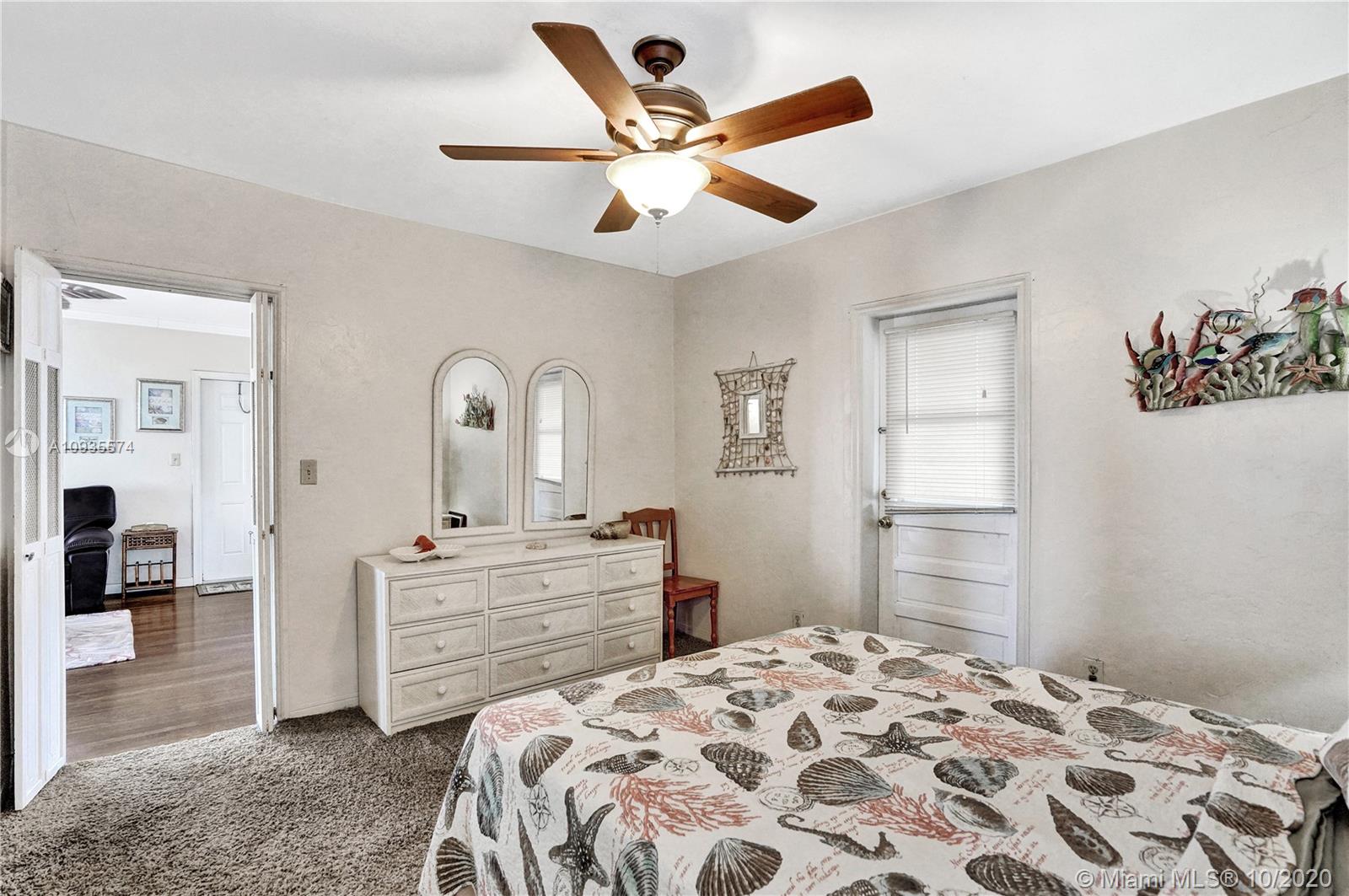 See details / 0 sq. ft. $ 2020-10-04 0 Photo