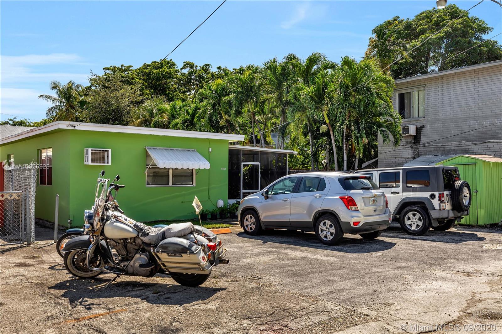 See details / 0 sq. ft. $ 2020-10-01 0 Photo