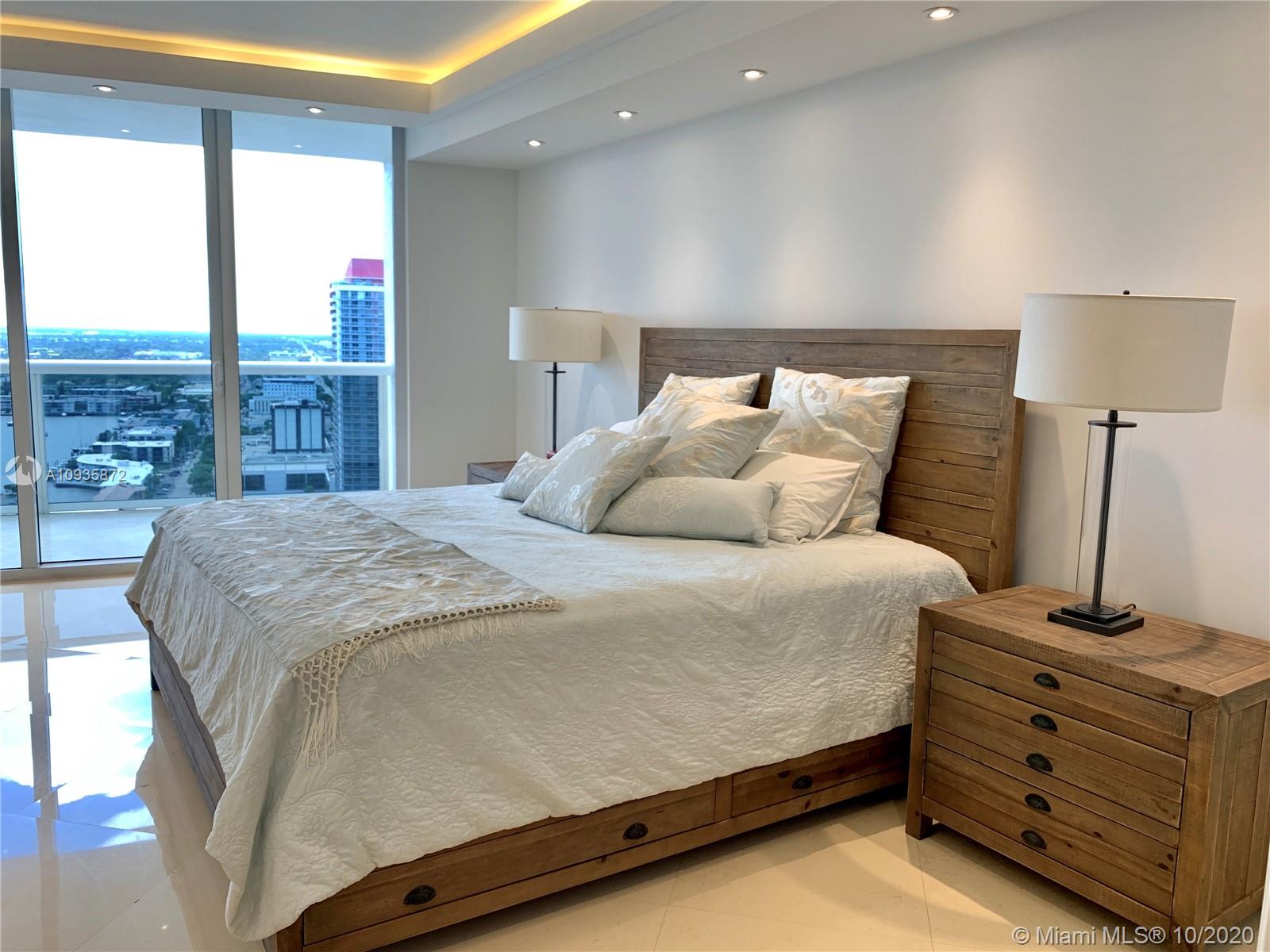 Ver detalles 2809 2 / 1 1086 sq. ft. $ 2020-10-01 0 foto