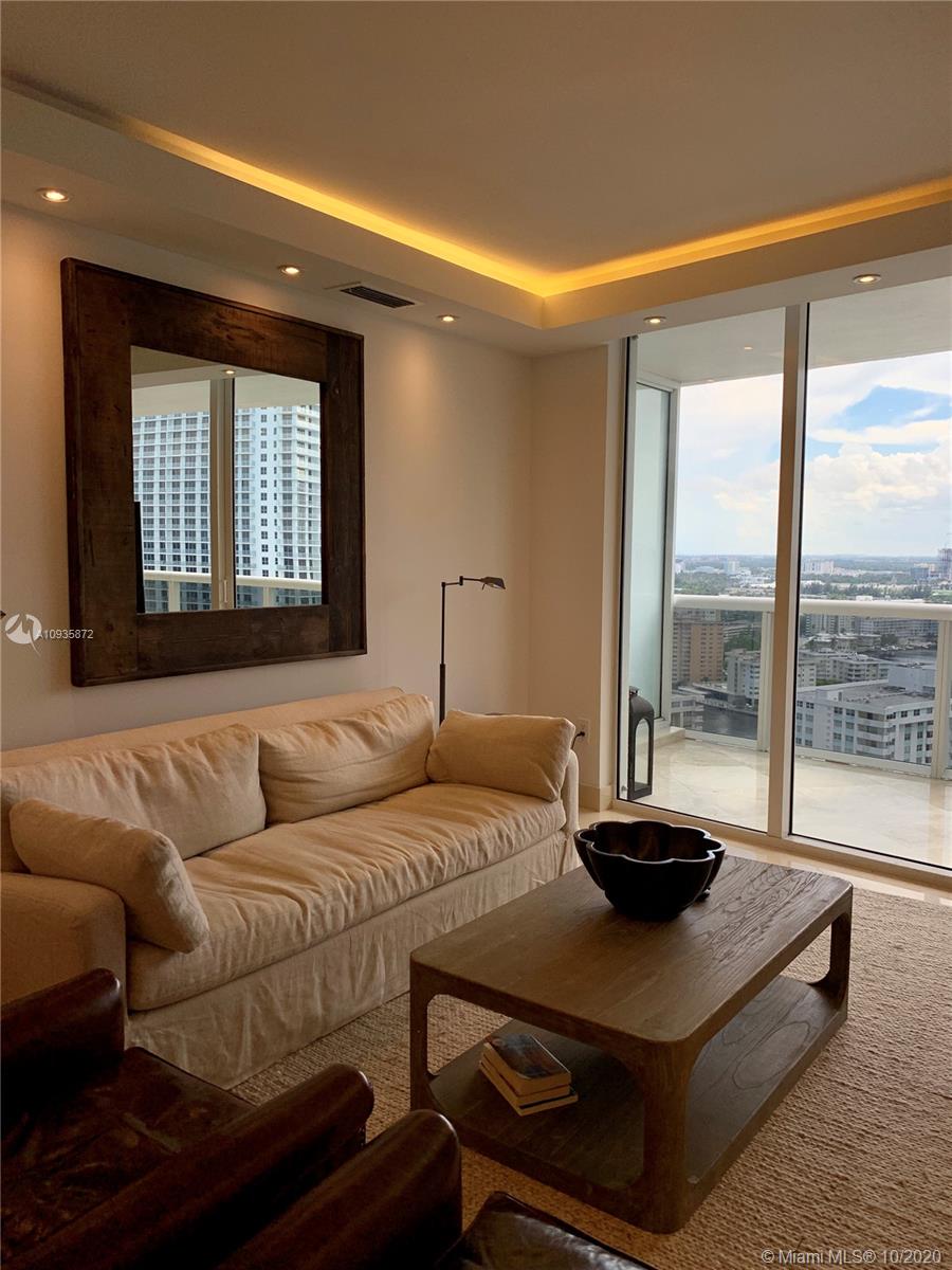 Ver detalles 2809 2 / 1 1086 sq. ft. $ 2020-10-01 0 foto