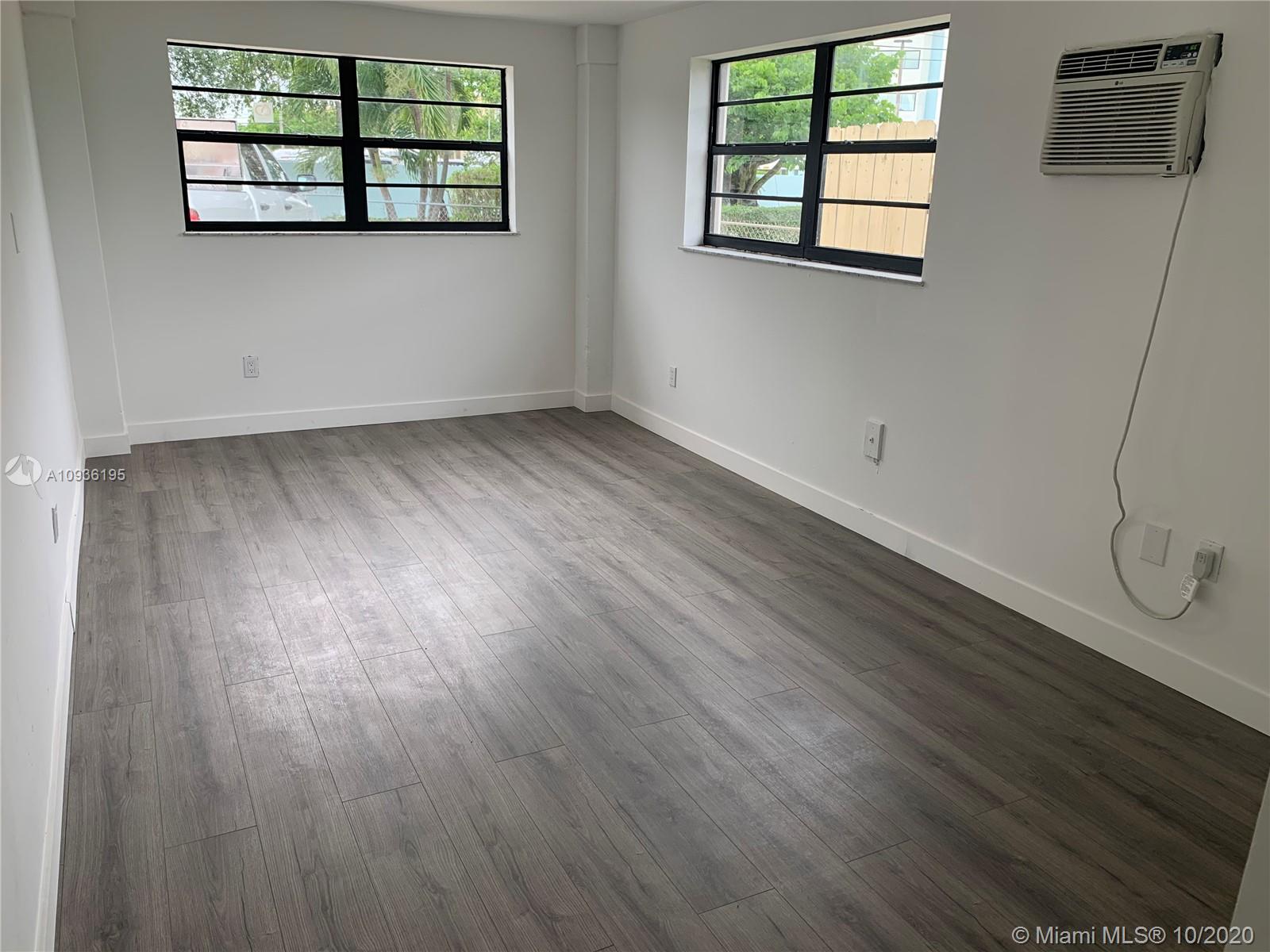 See details / 2094 sq. ft. $ 2020-10-01 0 Photo