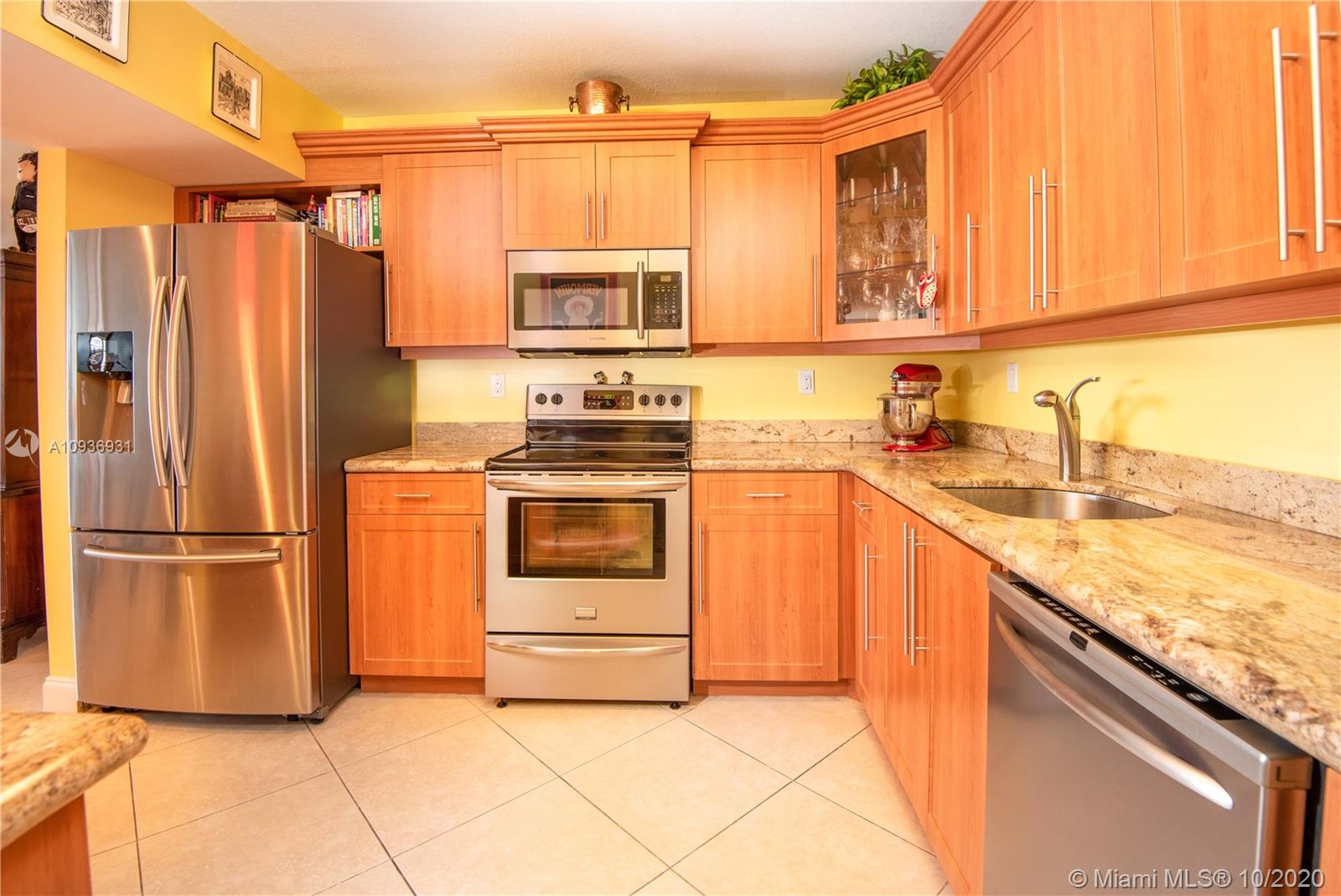 Photo of 3725 Ocean Dr #1127, Hollywood, Florida, 33019 -