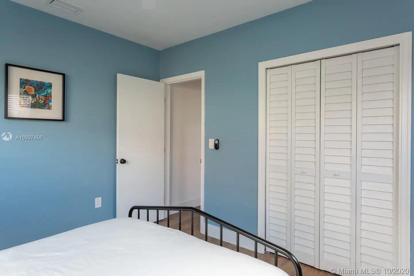 See details / 2245 sq. ft. $ 2020-10-05 0 Photo