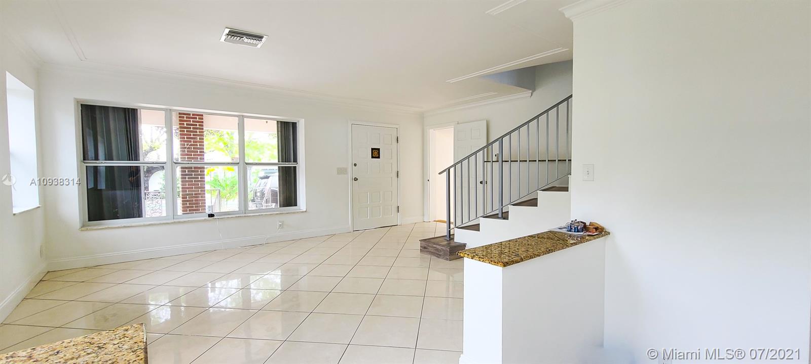 See details / 2656 sq. ft. $ 2020-10-06 0 Photo