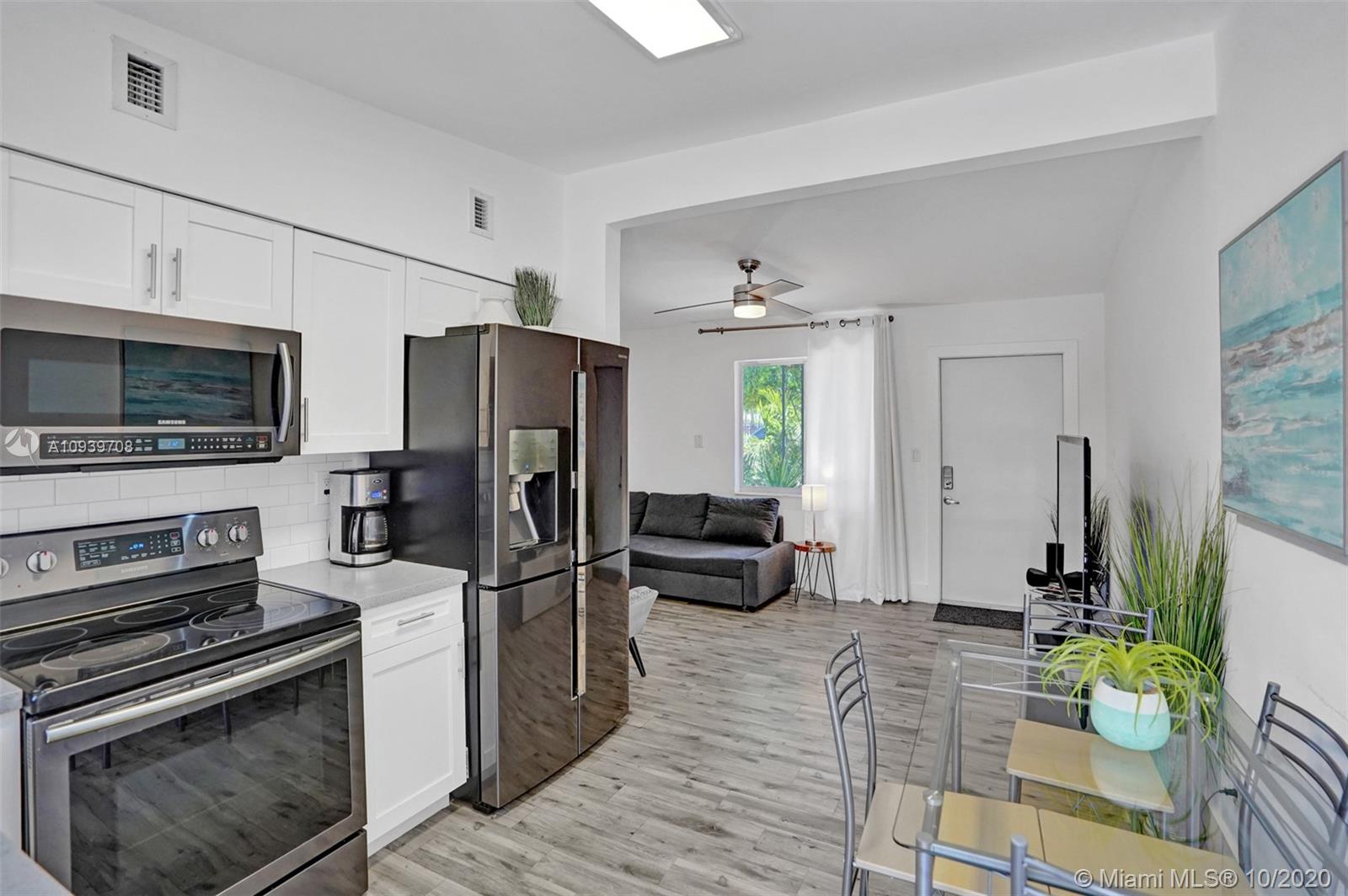 See details / 1281 sq. ft. $ 2020-10-08 0 Photo