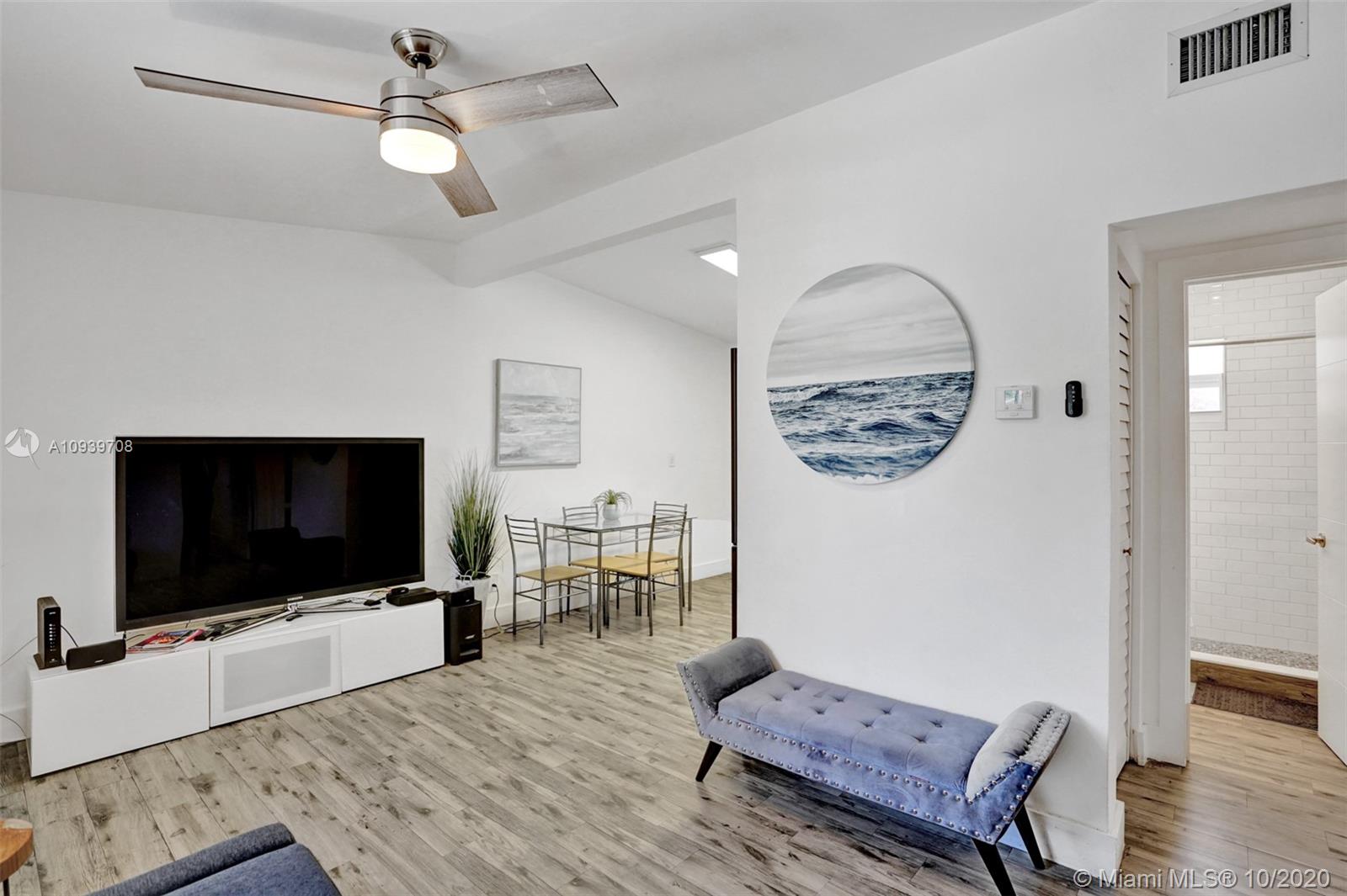 See details / 1281 sq. ft. $ 2020-10-08 0 Photo
