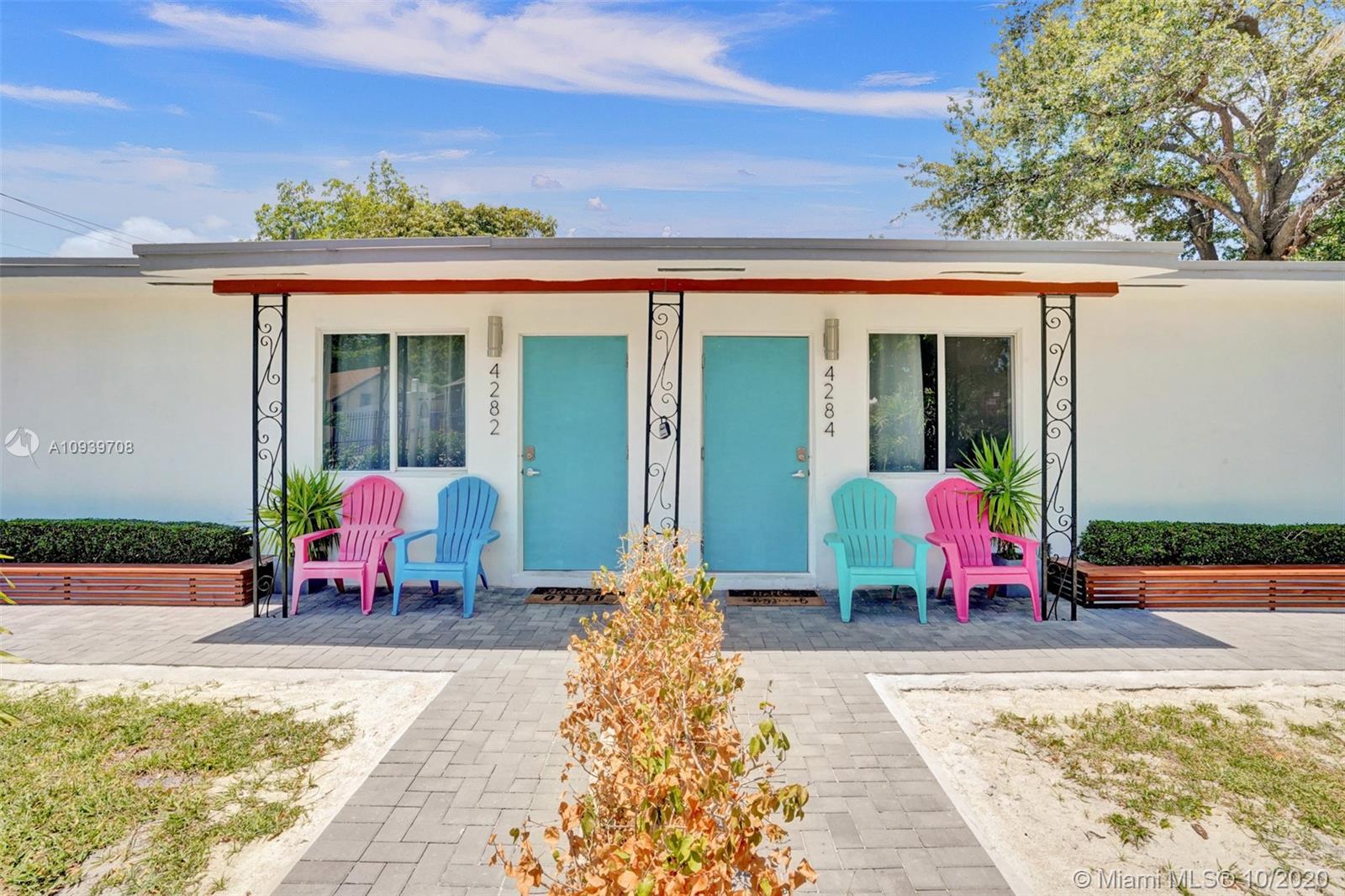 See details / 1281 sq. ft. $ 2020-10-08 0 Photo