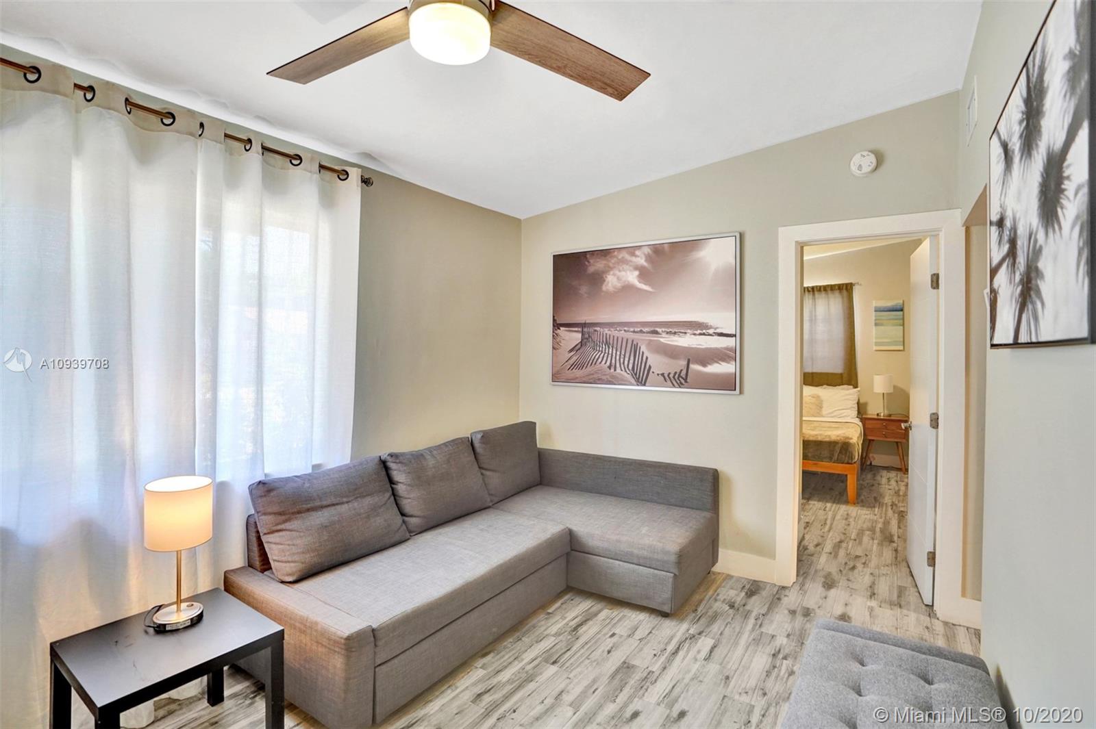 See details / 1281 sq. ft. $ 2020-10-08 0 Photo