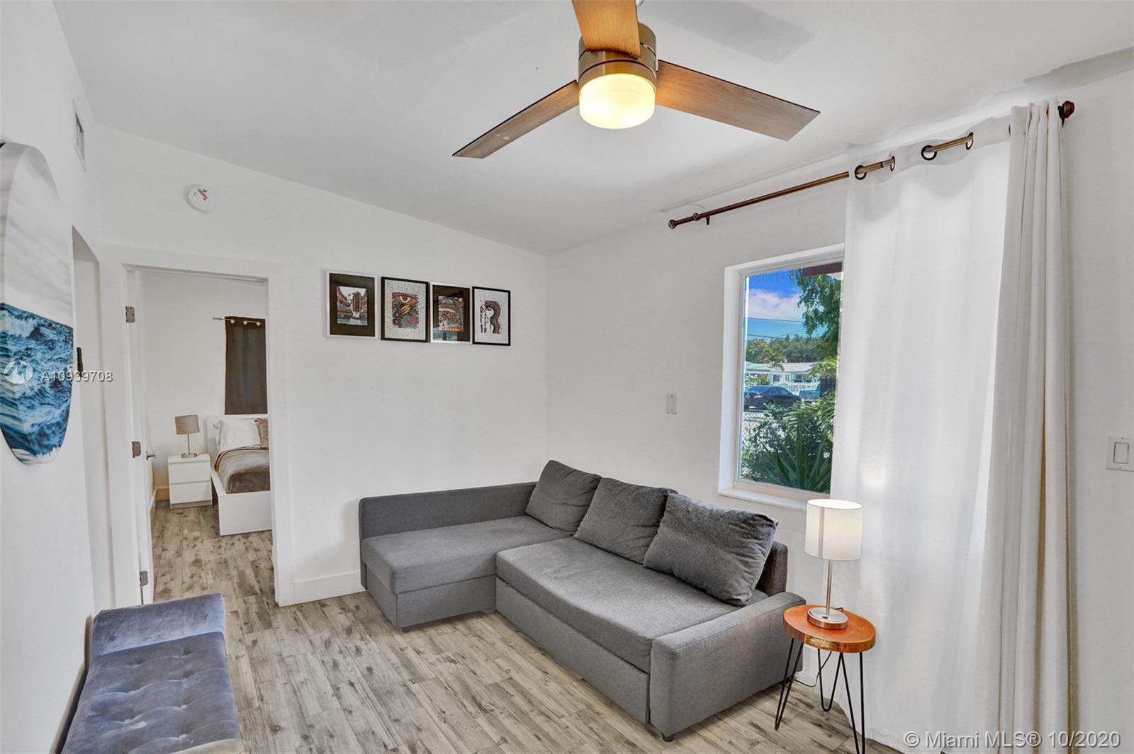 See details / 1281 sq. ft. $ 2020-10-08 0 Photo
