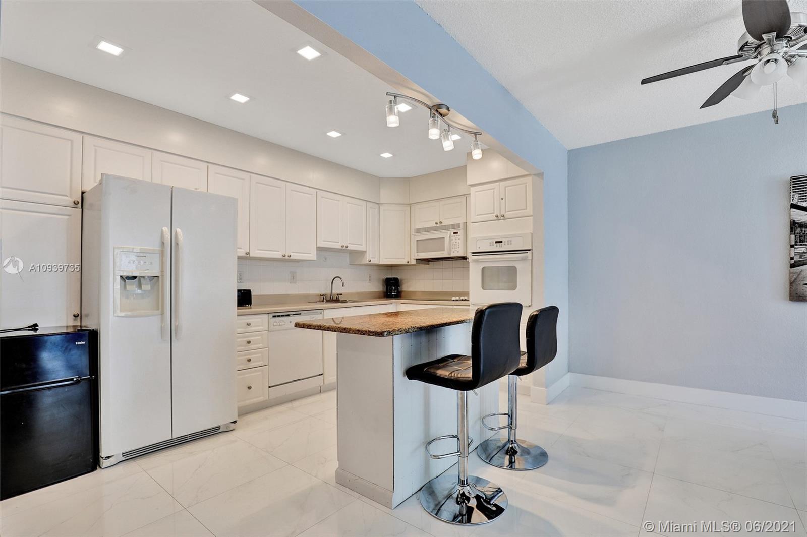Photo of 19370 Collins Ave #712, Sunny Isles Beach, Florida, 33160 -
