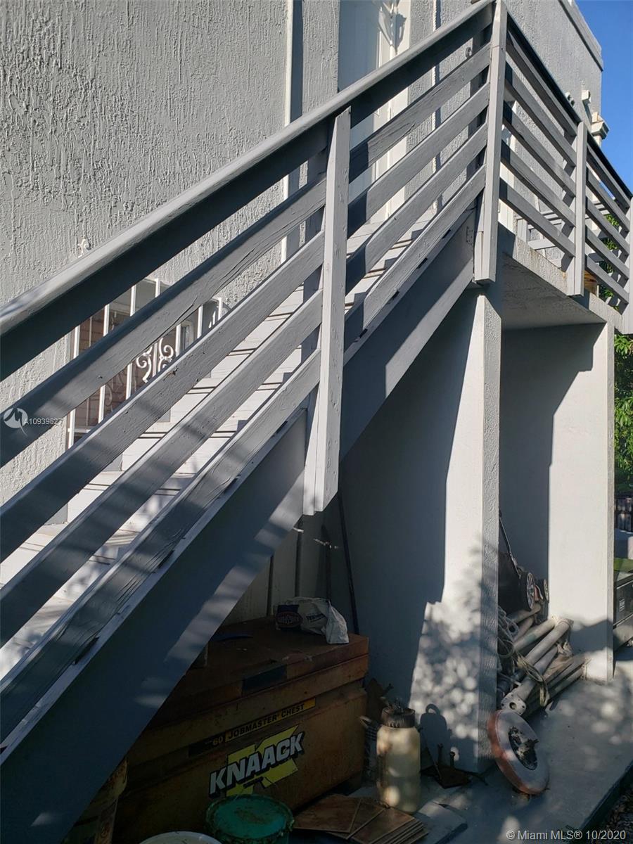 See details / 2480 sq. ft. $ 2020-10-08 0 Photo