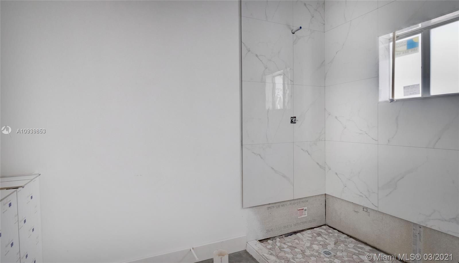 See details / 2648 sq. ft. $ 2021-03-05 0 Photo