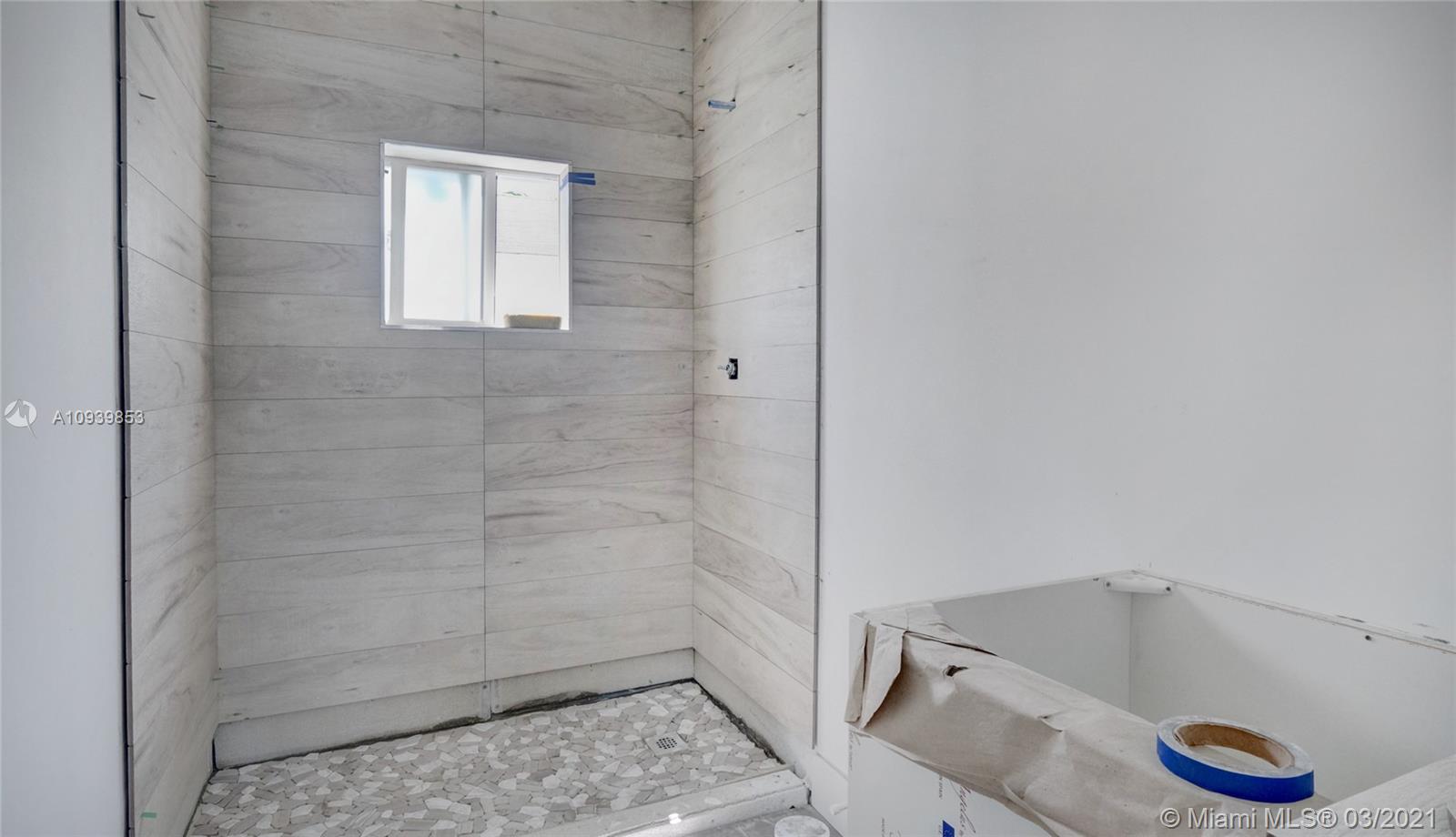 See details / 2648 sq. ft. $ 2021-03-05 0 Photo