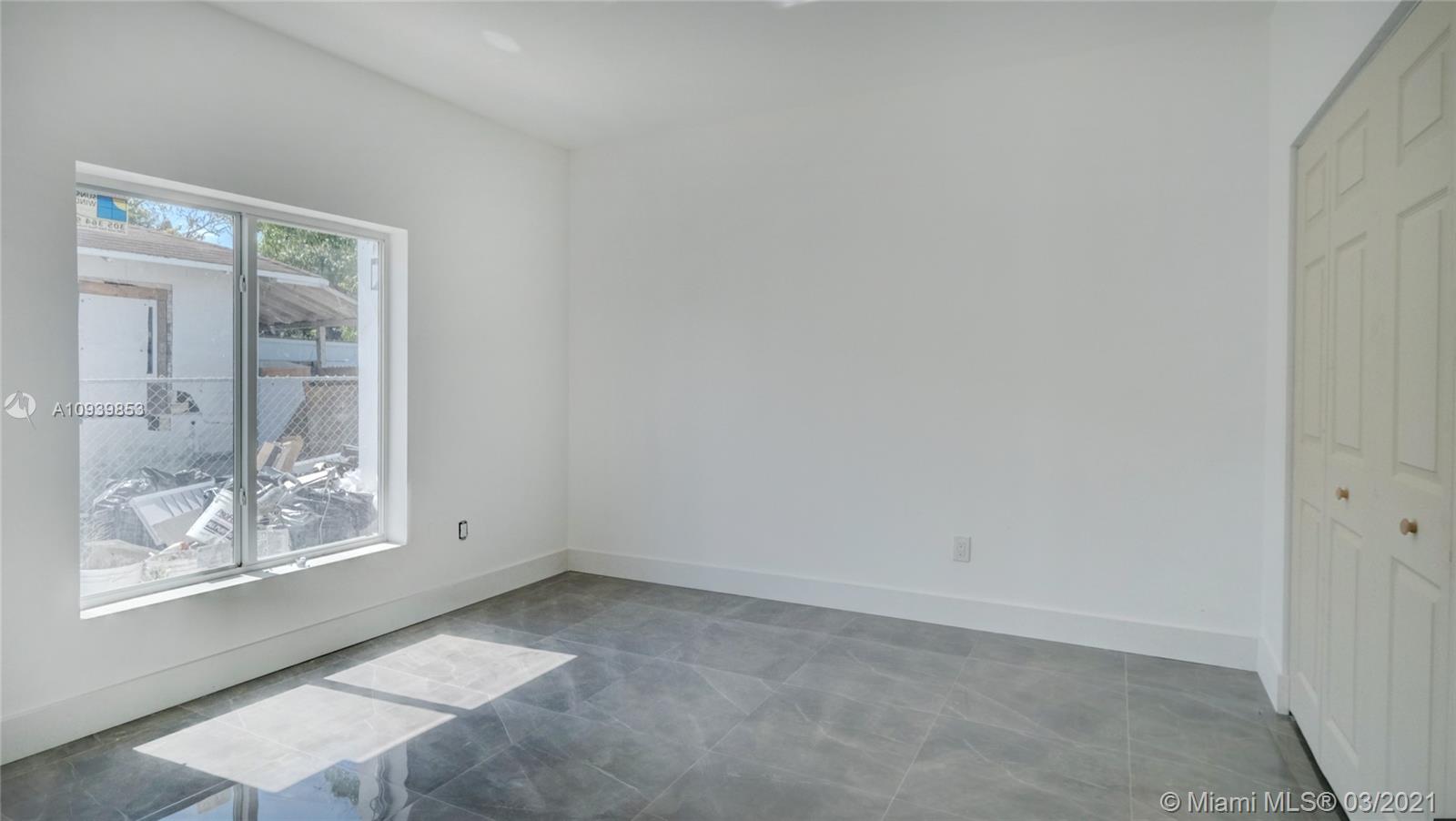 See details / 2648 sq. ft. $ 2021-03-05 0 Photo