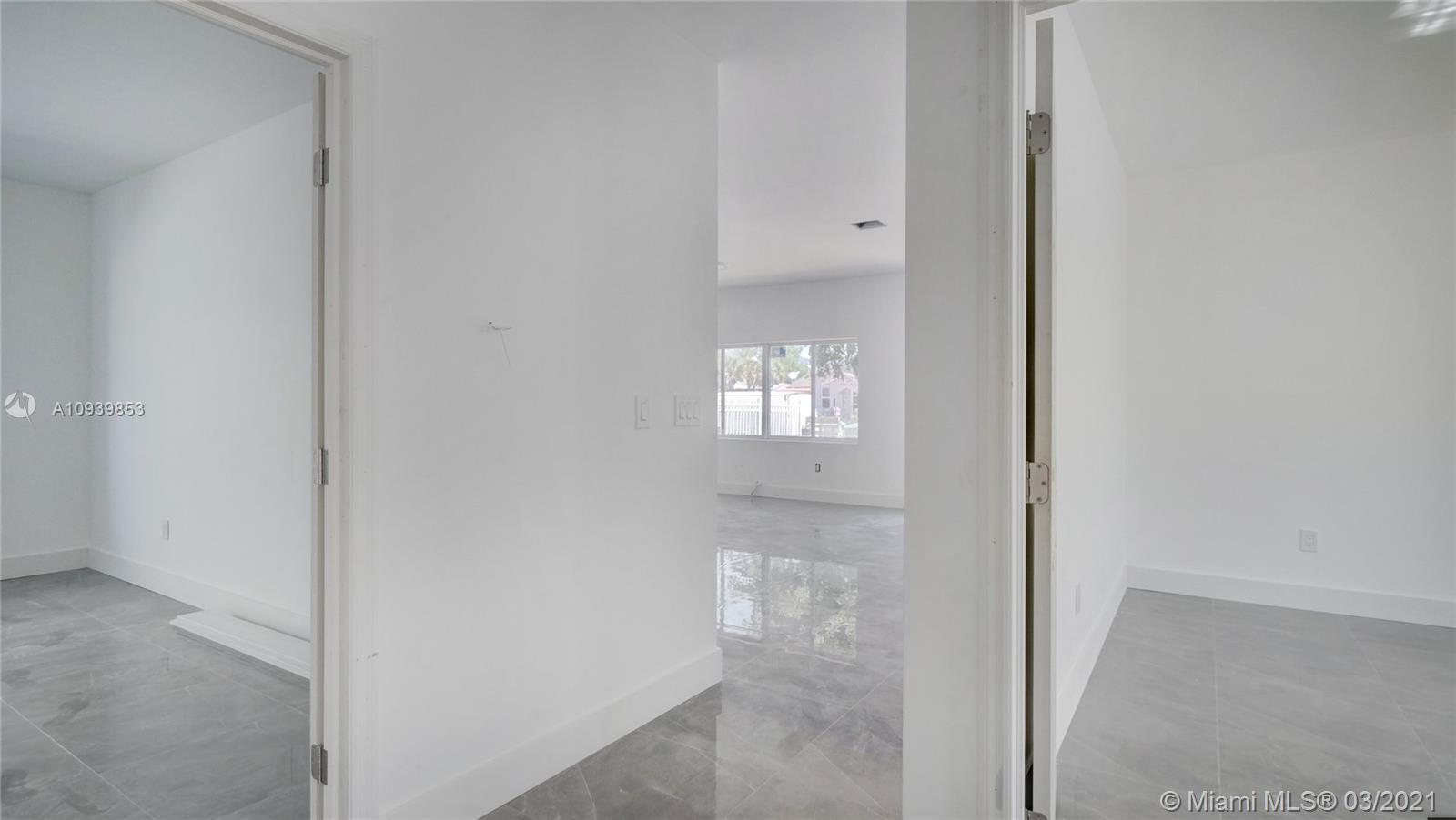 See details / 2648 sq. ft. $ 2021-03-05 0 Photo