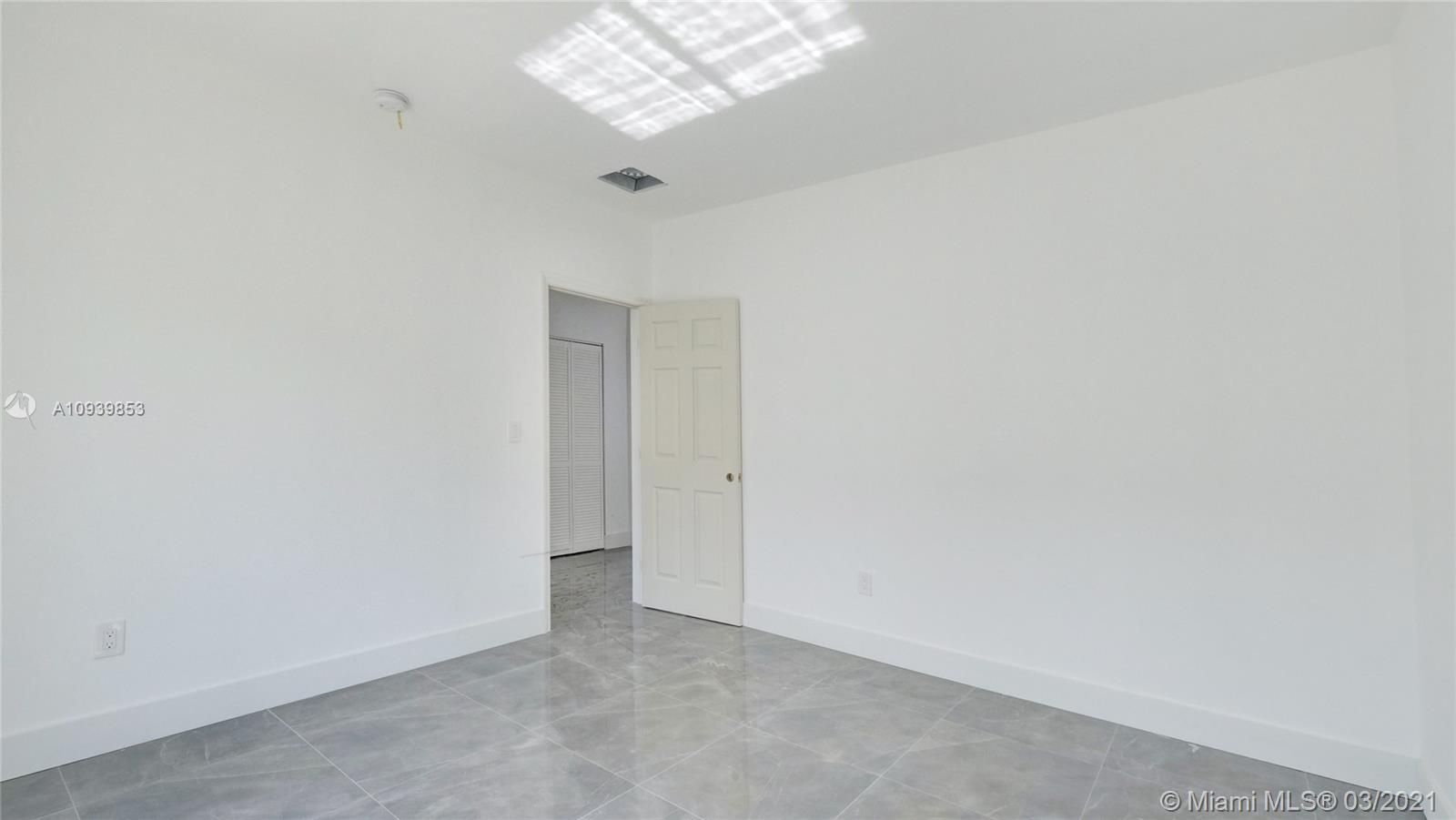 See details / 2648 sq. ft. $ 2021-03-05 0 Photo