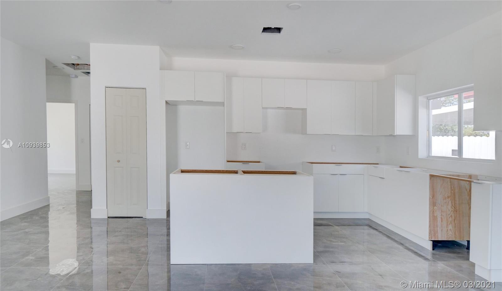 See details / 2648 sq. ft. $ 2021-03-05 0 Photo