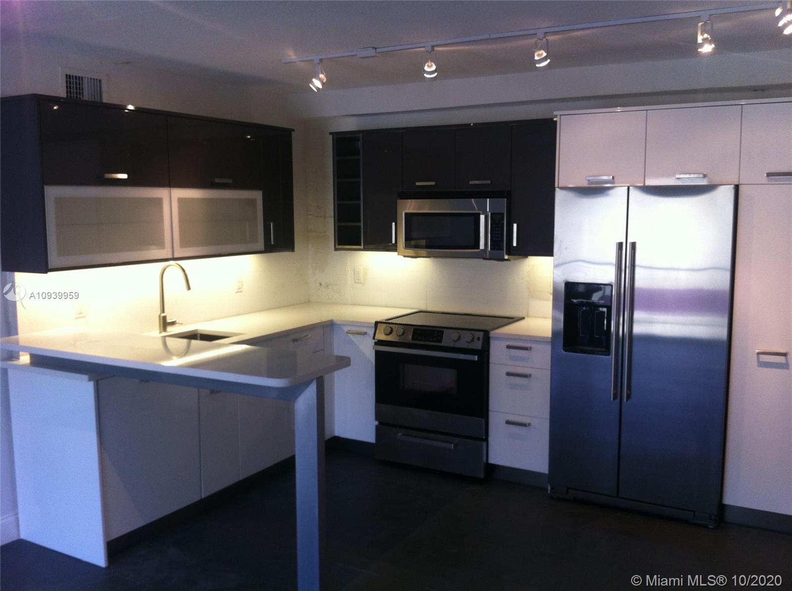 See details / sq. ft. $ 2020-10-08 0 Photo