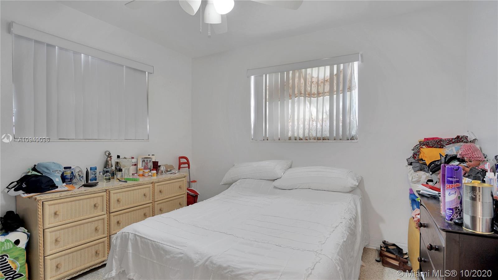 See details / 3038 sq. ft. $ 2020-10-09 0 Photo