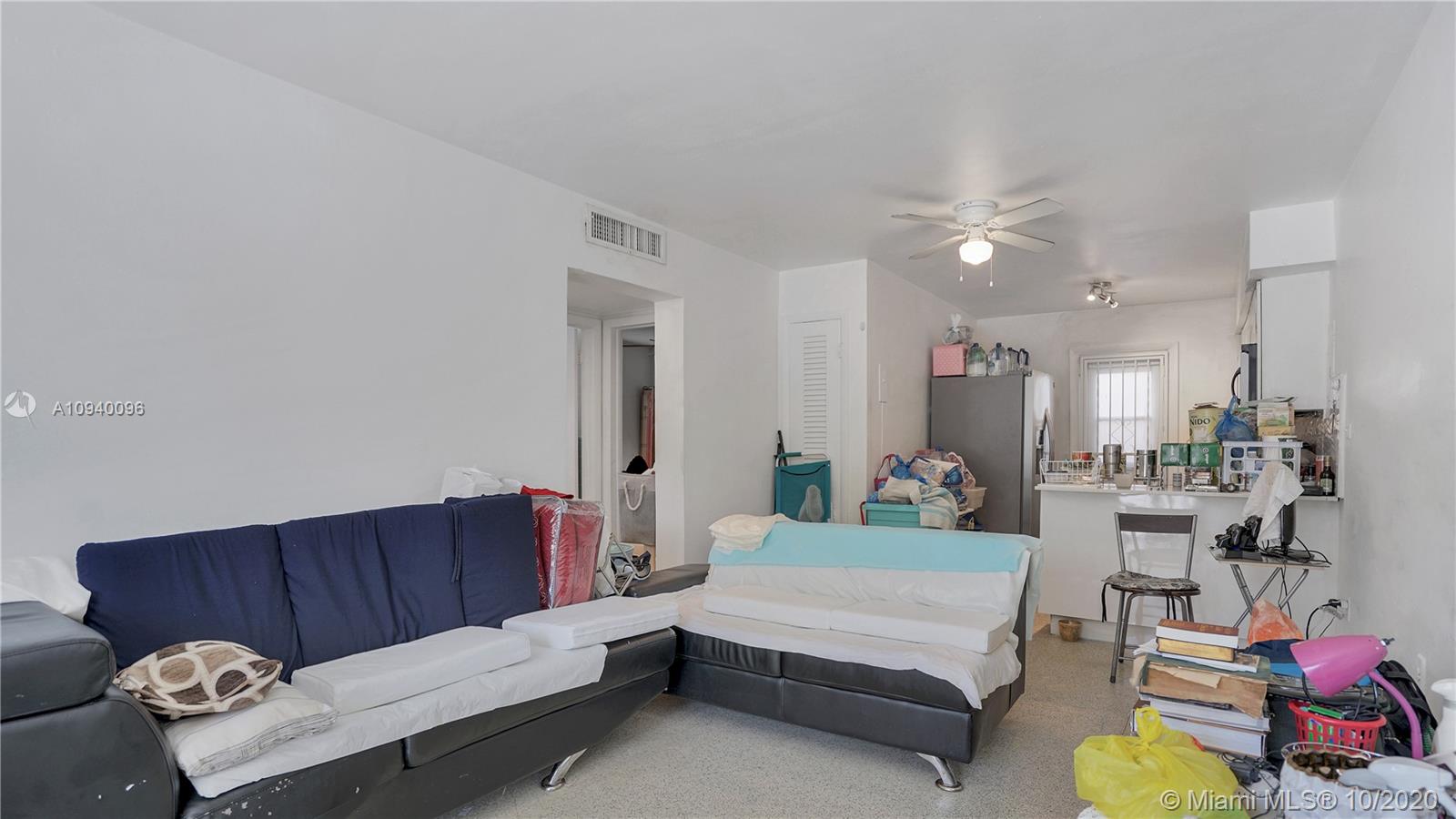 See details / 3038 sq. ft. $ 2020-10-09 0 Photo