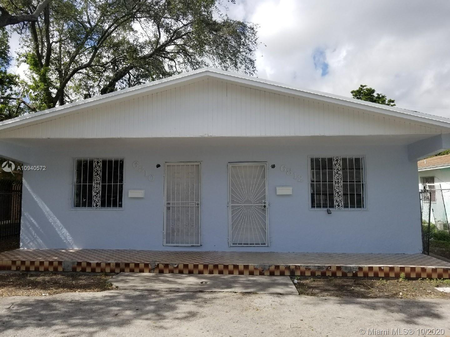 See details / 1980 sq. ft. $ 2020-10-09 0 Photo
