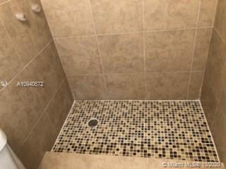 See details / 1980 sq. ft. $ 2020-10-09 0 Photo