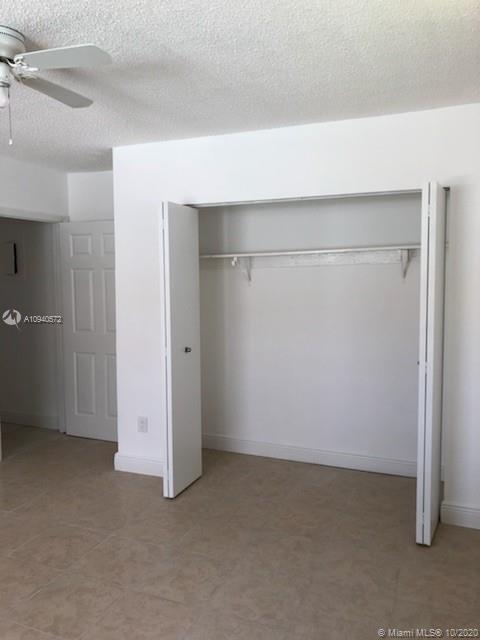 See details / 1980 sq. ft. $ 2020-10-09 0 Photo