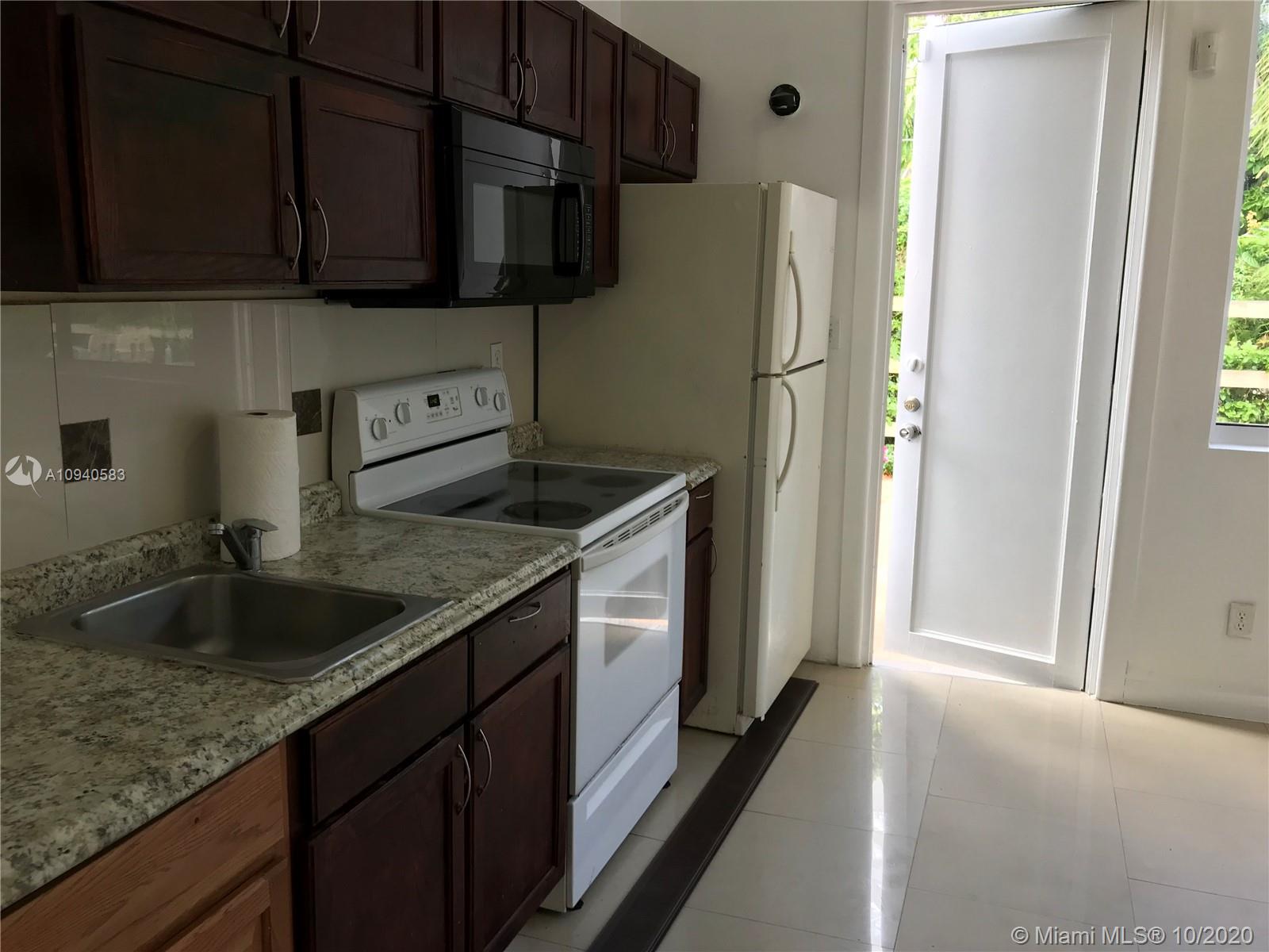 See details / sq. ft. $ 2020-10-09 0 Photo