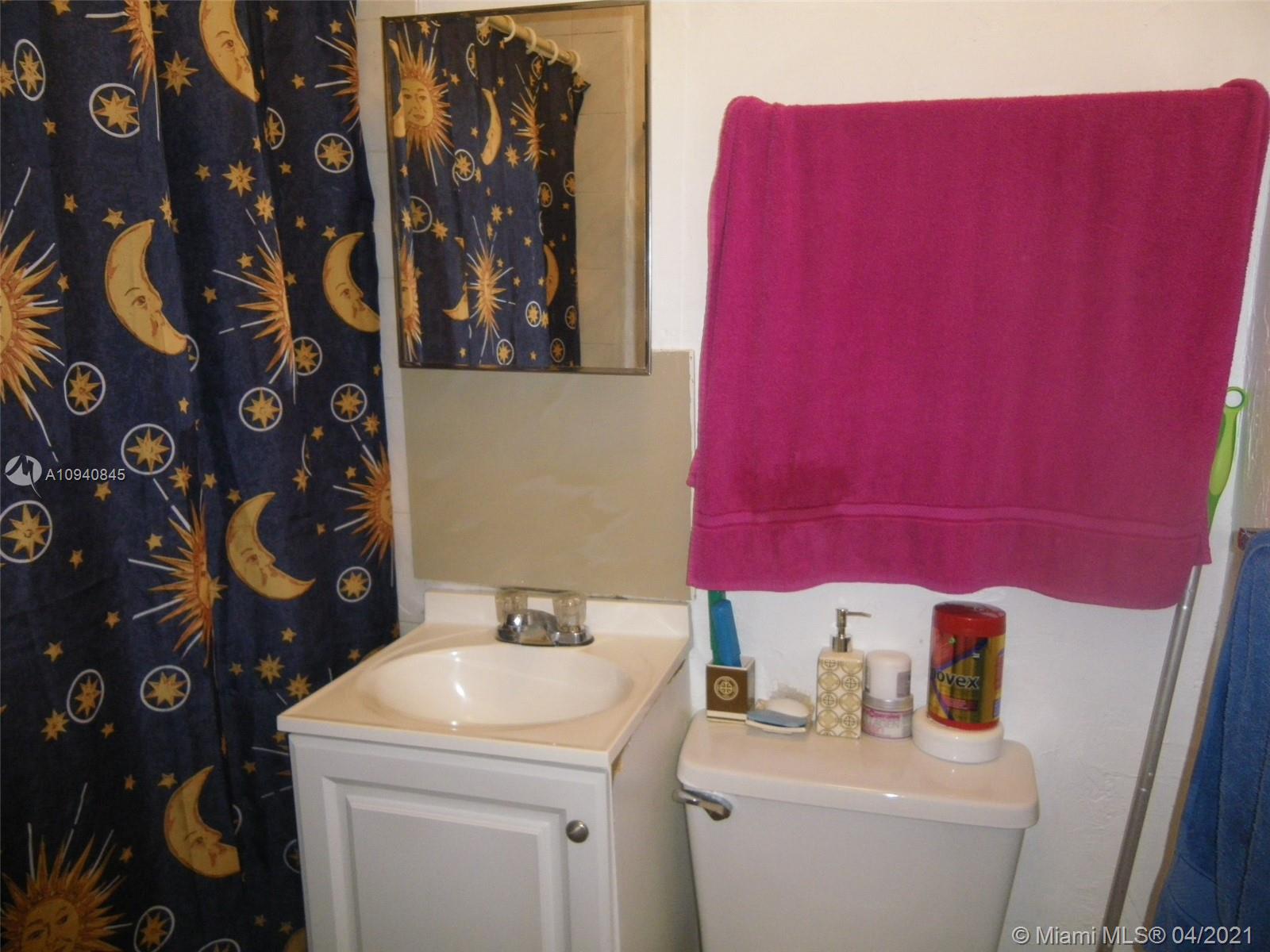 See details / 1248 sq. ft. $ 2021-01-07 0 Photo