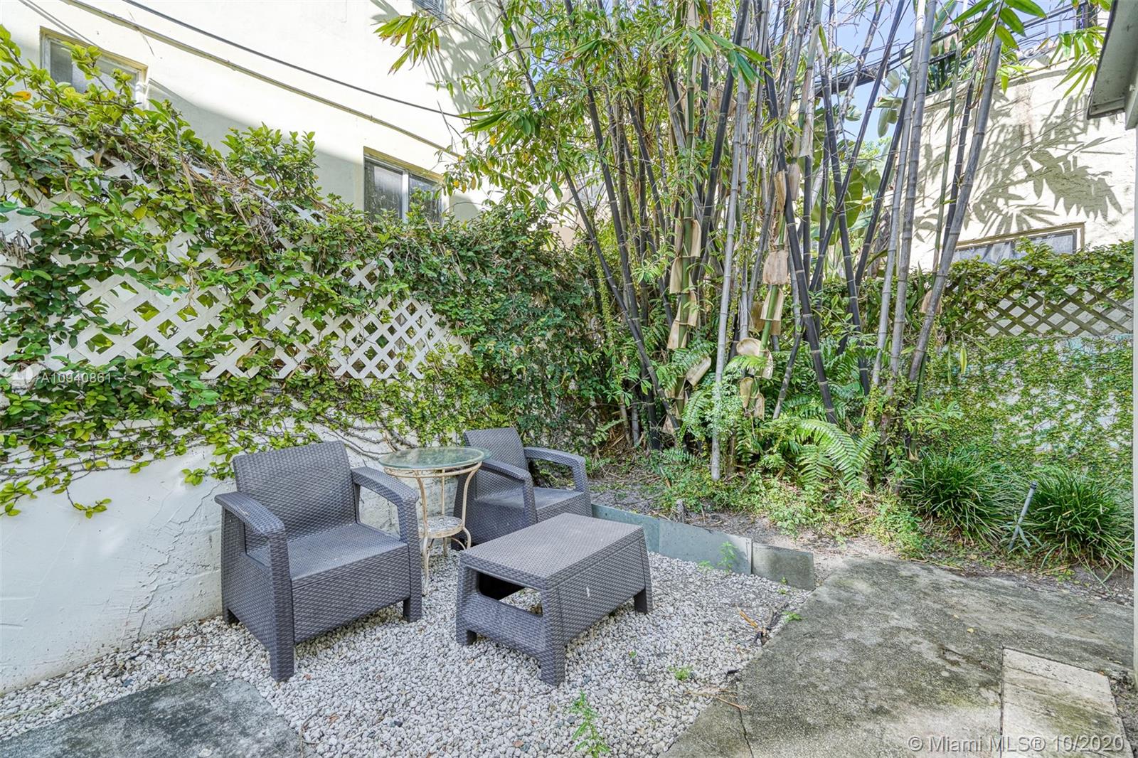 See details / 4478 sq. ft. $ 2020-12-12 0 Photo
