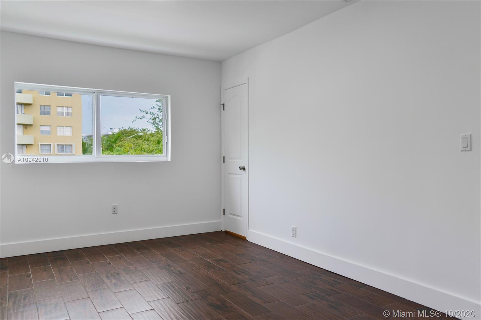 See details / 2995 sq. ft. $ 2021-01-07 0 Photo