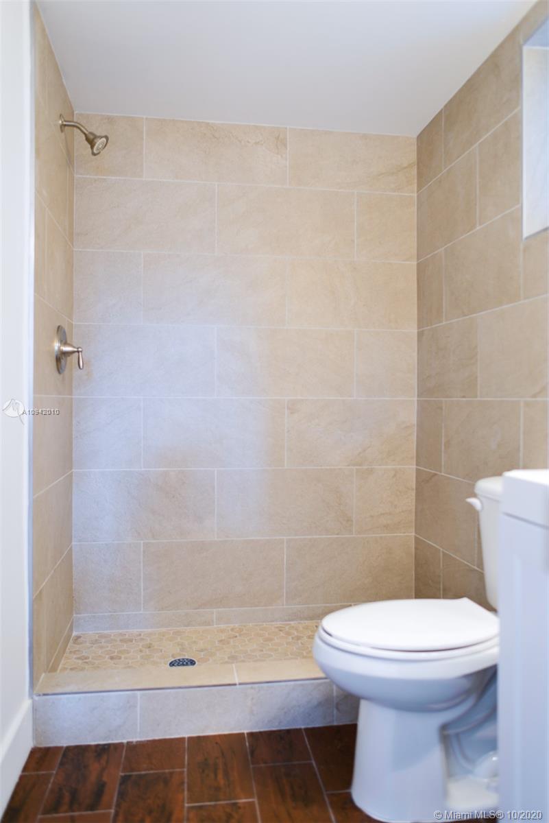 See details / 2995 sq. ft. $ 2021-01-07 0 Photo