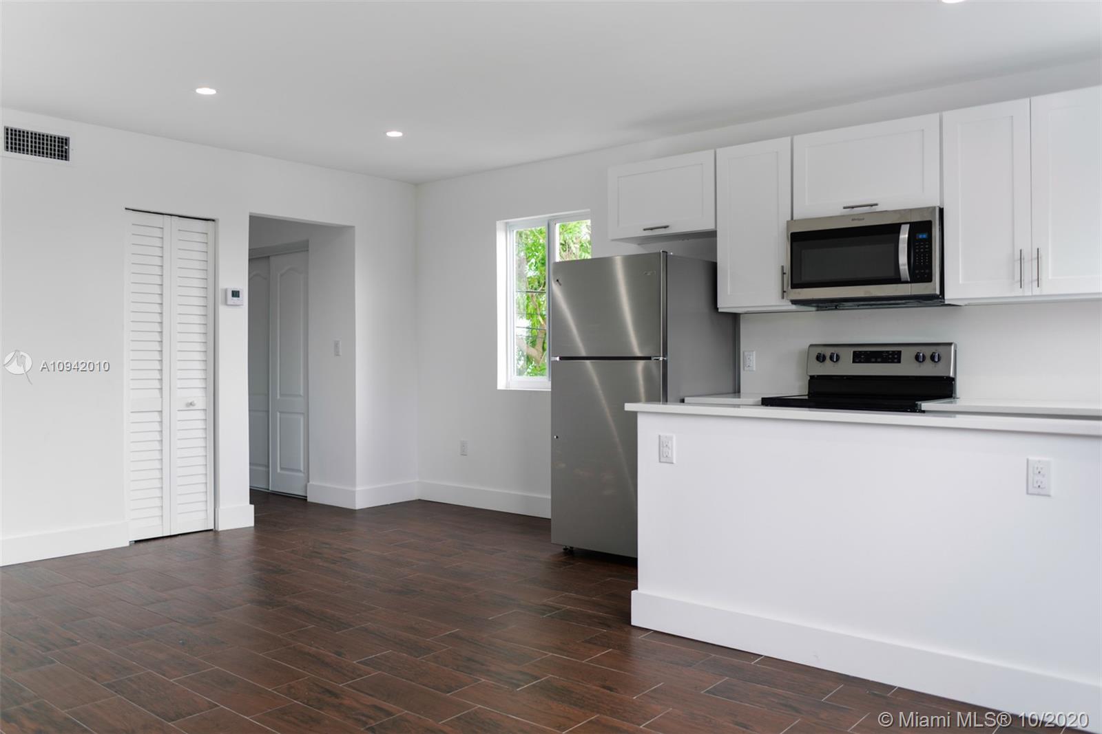 See details / 2995 sq. ft. $ 2021-01-07 0 Photo