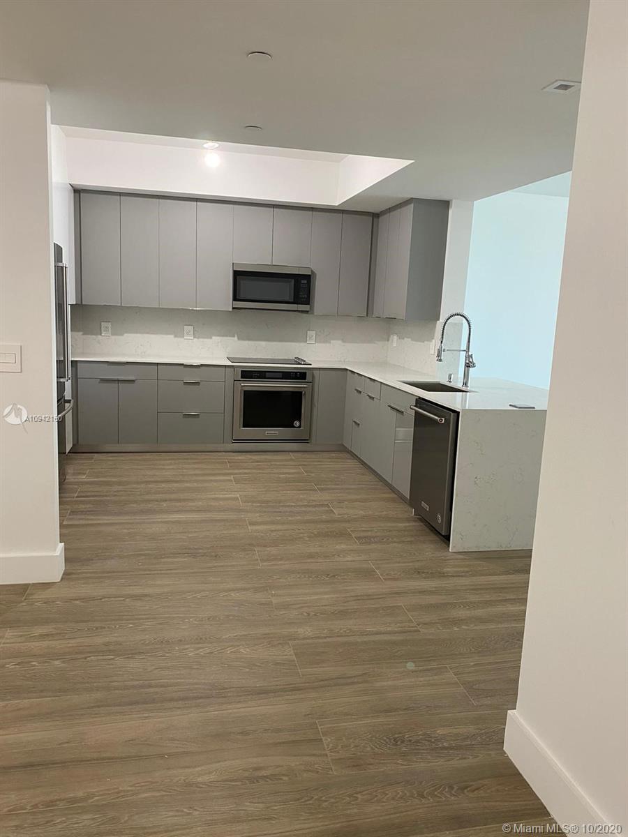 Photo of 3340 190th St #707, Aventura, Florida, 33180 -