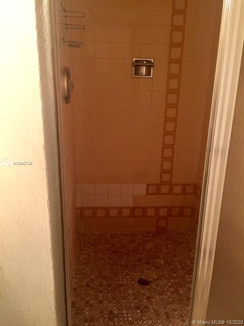 Photo of 2500 Parkview Dr #618, Hallandale Beach, Florida, 33009 -