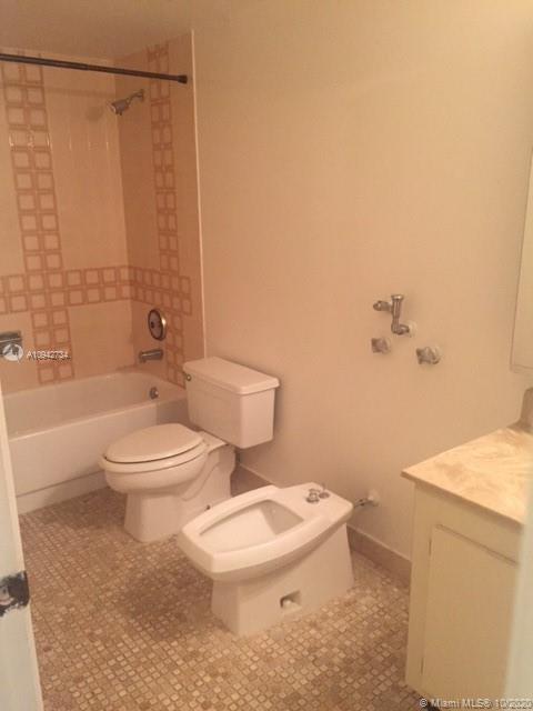 Photo of 2500 Parkview Dr #618, Hallandale Beach, Florida, 33009 -